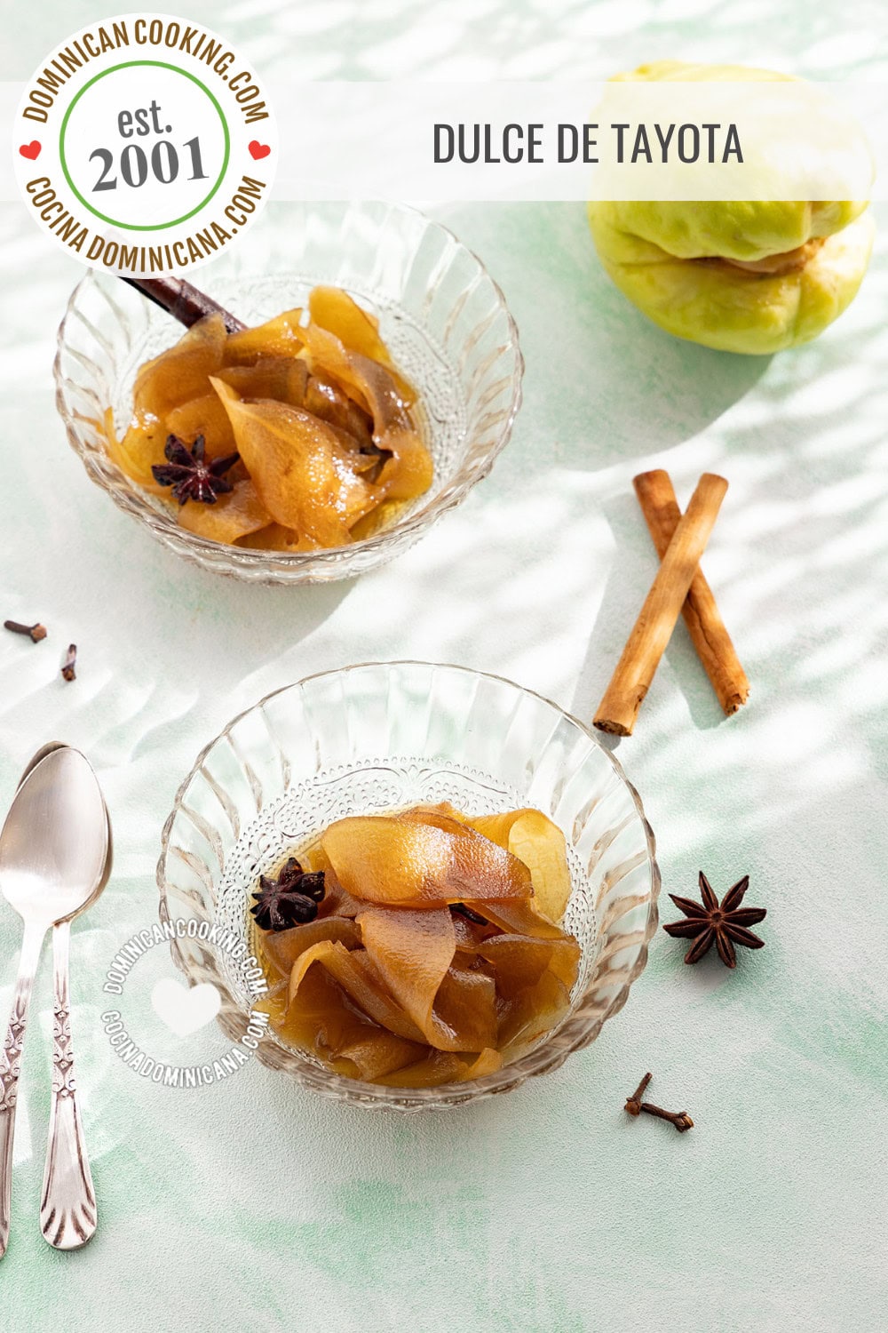 Dulce de tayota en almíbar.
