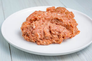 Ingredientes de longaniza molidos.