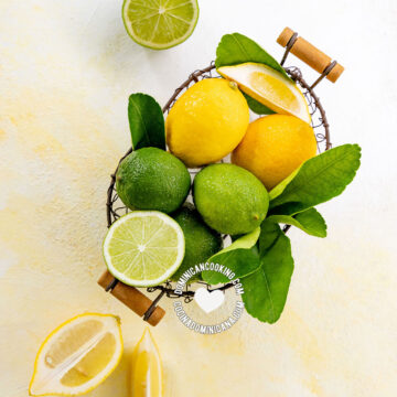 Lima y limones (lime and lemons).