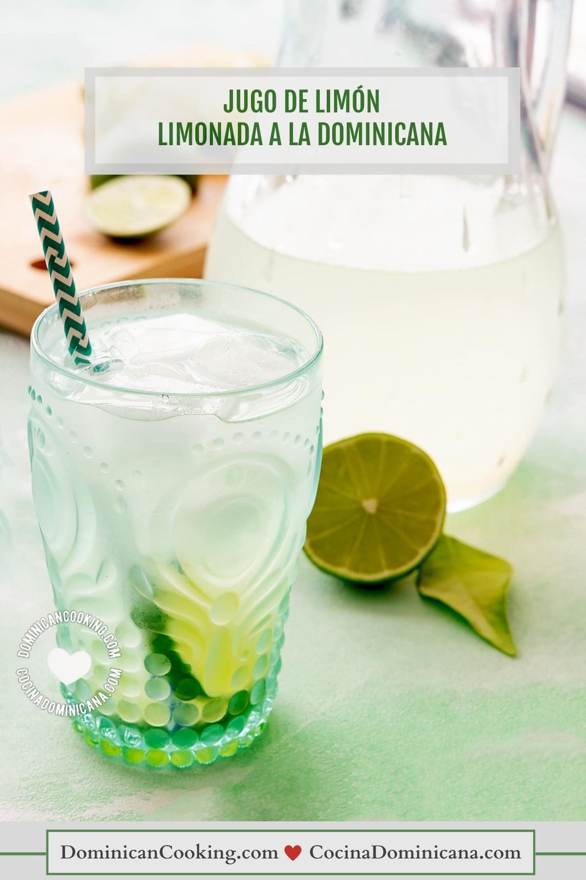 Jugo de limón (limonada dominciana).