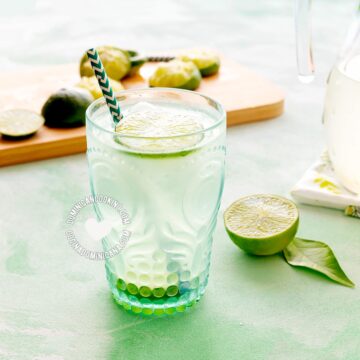 Jugo de limón (limonada dominciana).