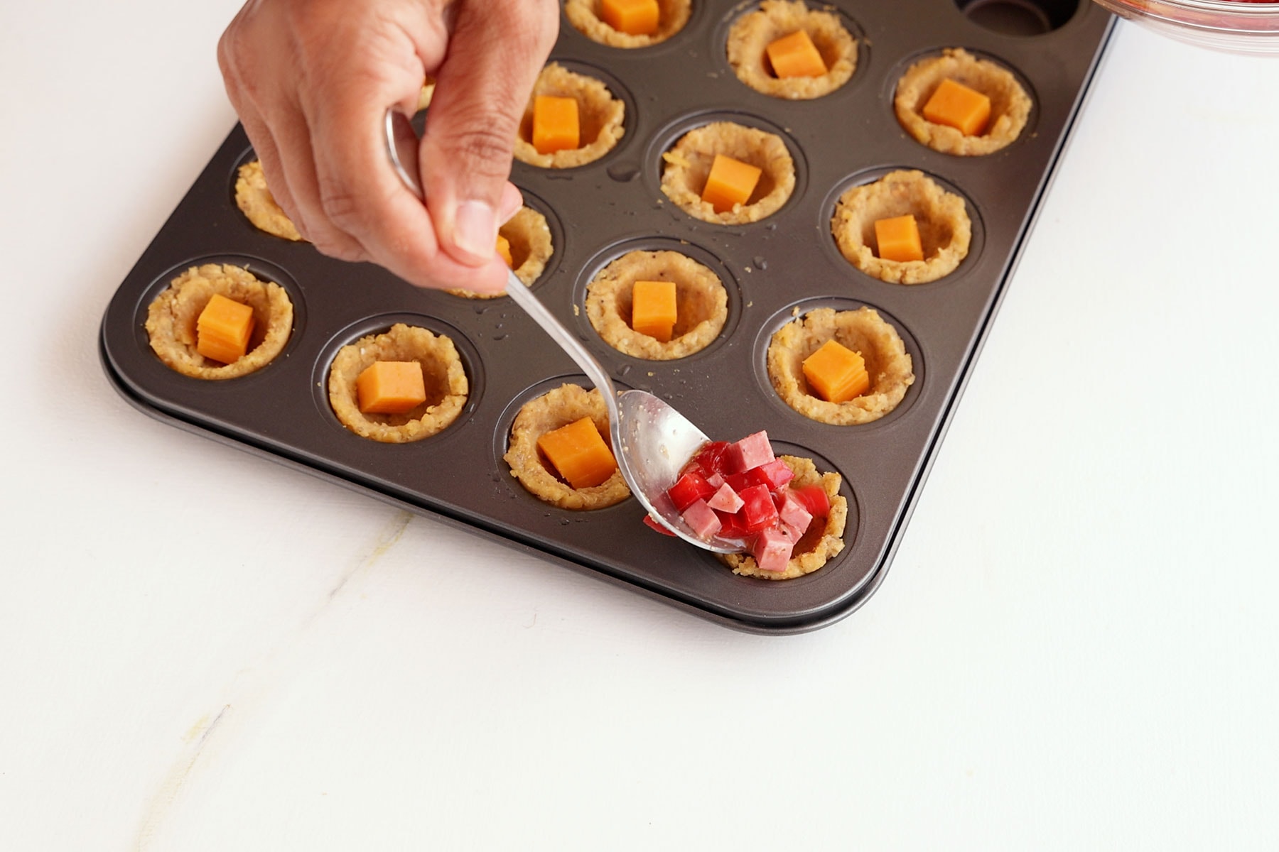 Rellenando.